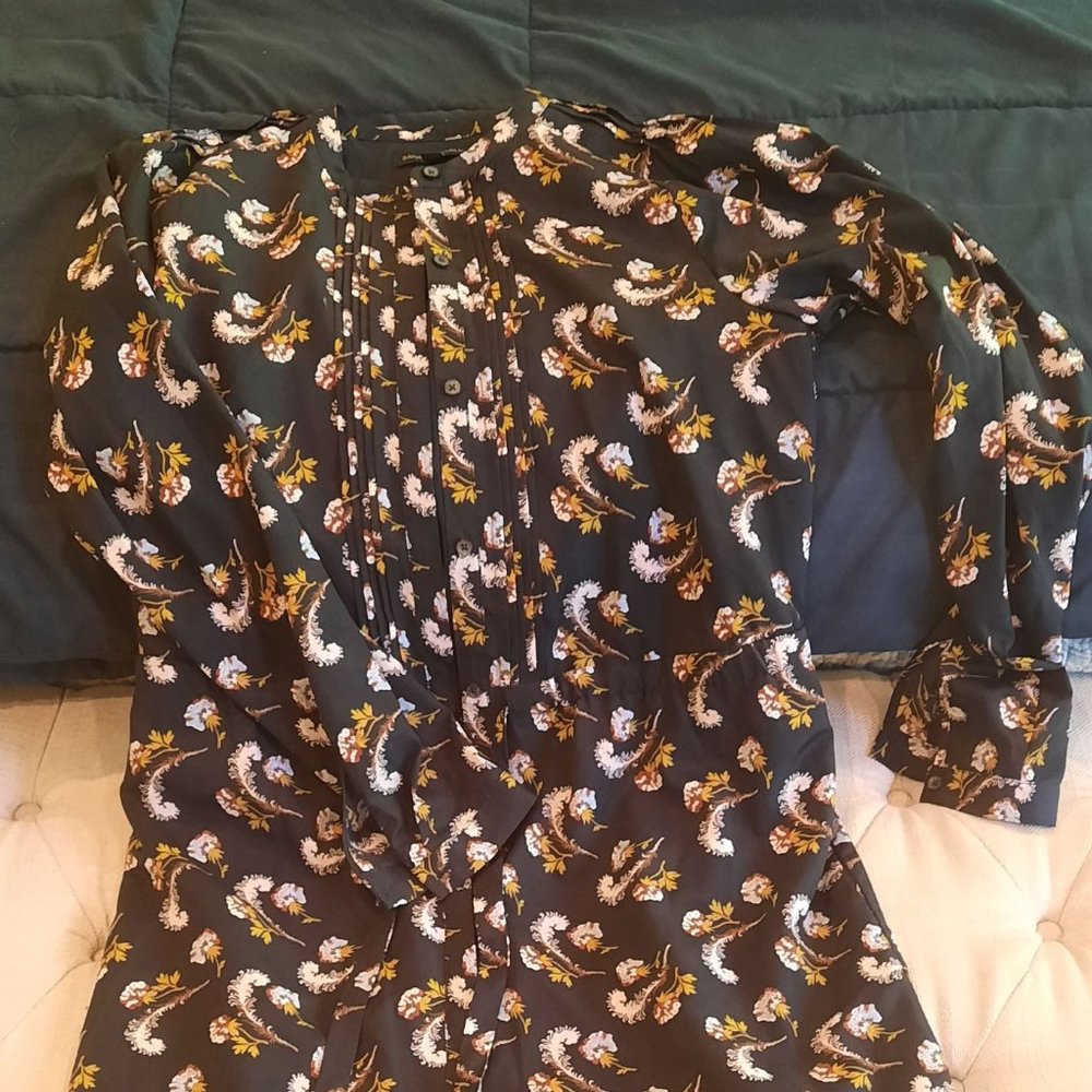 Banana Republic Button Down Dress